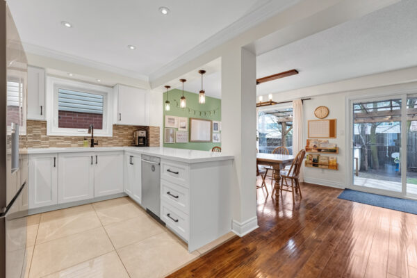 529-Pelletier-Court-Newmarket-Web-Salisbury-19