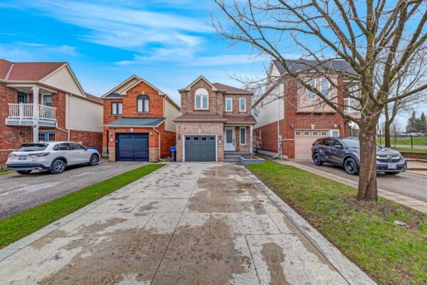 529-Pelletier-Court-Newmarket-Web-Salisbury-5