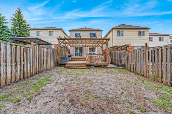 529-Pelletier-Court-Newmarket-Web-Salisbury-68