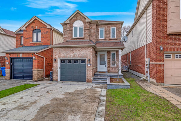 529-Pelletier-Court-Newmarket-Web-Salisbury-8