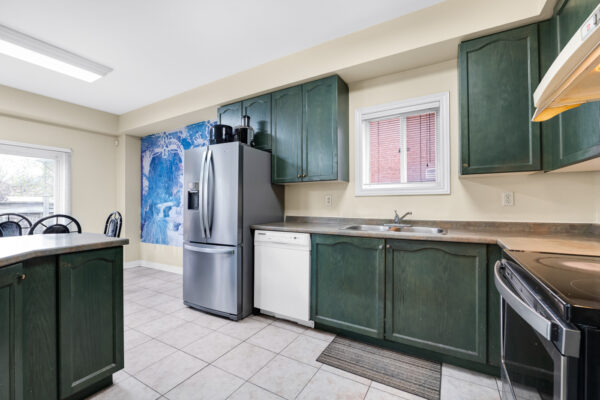 88-Moraine-Drive-Toronto-Web-Salisbury-19