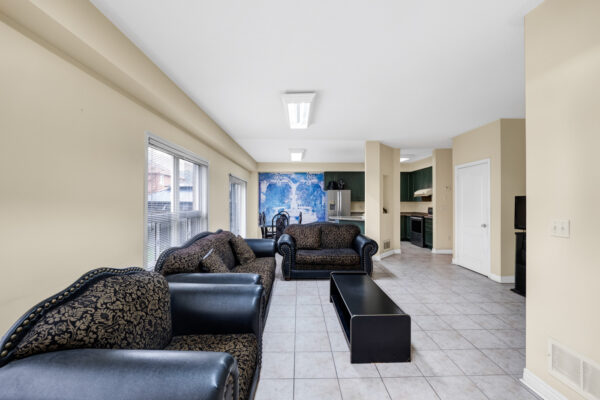 88-Moraine-Drive-Toronto-Web-Salisbury-31