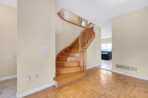 88-Moraine-Drive-Toronto-Web-Salisbury-36