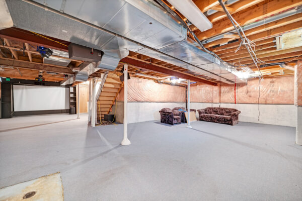 88-Moraine-Drive-Toronto-Web-Salisbury-62