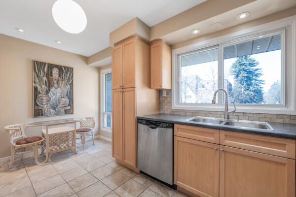 97-Poplar-Crescent-Aurora-Web-Salisbury-23