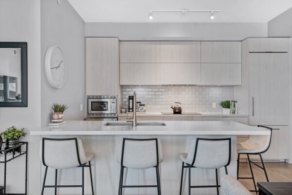 110-Marine-Parade-Drive-#901-Toronto-Web-Salisbury-30