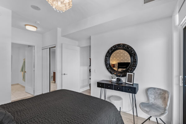 110-Marine-Parade-Drive-#901-Toronto-Web-Salisbury-40