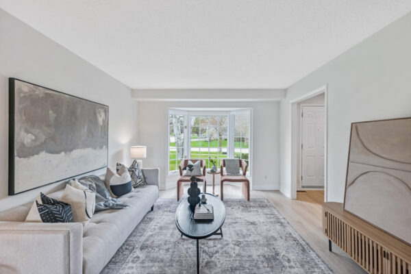 1204-Maple-Gate-Crescent-Pickering-Web-Salisbury-26