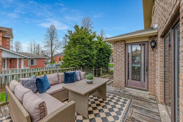 1204-Maple-Gate-Crescent-Pickering-Web-Salisbury-57