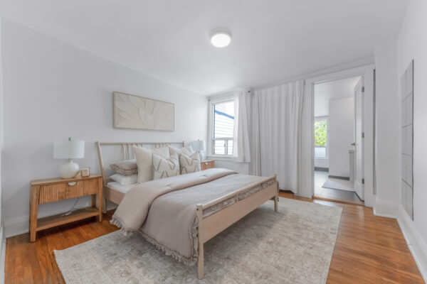 14-Whitaker-Avenue-Toronto-Web-Salisbury-26