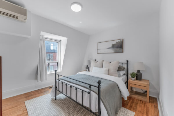 14-Whitaker-Avenue-Toronto-Web-Salisbury-32