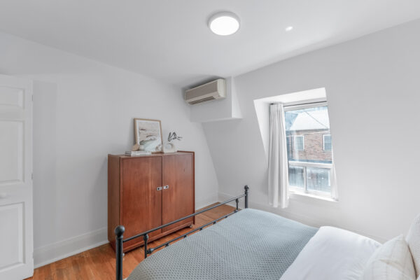 14-Whitaker-Avenue-Toronto-Web-Salisbury-34