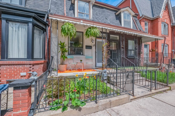 14-Whitaker-Avenue-Toronto-Web-Salisbury-5