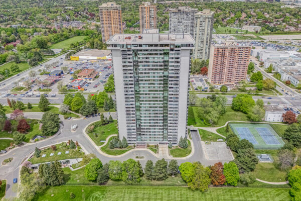 1555-Finch-Avenue-East-#1907-Toronto-Web-Salisbury-1