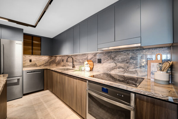 1555-Finch-Avenue-East-#1907-Toronto-Web-Salisbury-11