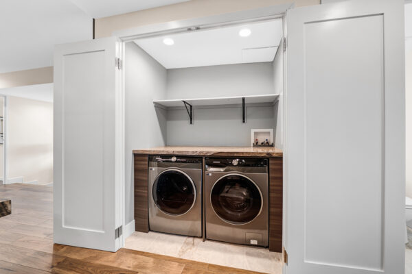 1555-Finch-Avenue-East-#1907-Toronto-Web-Salisbury-42