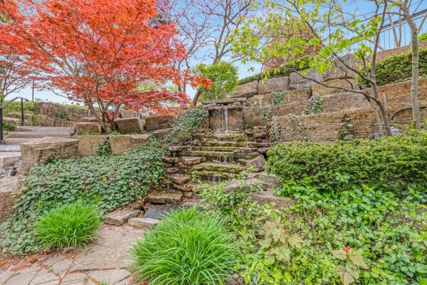 1555-Finch-Avenue-East-#1907-Toronto-Web-Salisbury-61