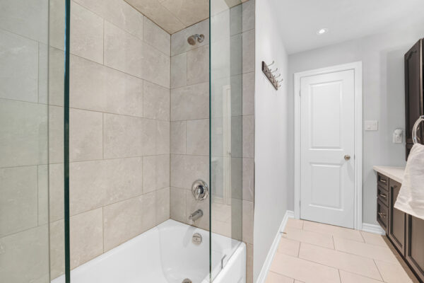 1856-Rosebank-Road-Pickering-Web-Salisbury-51