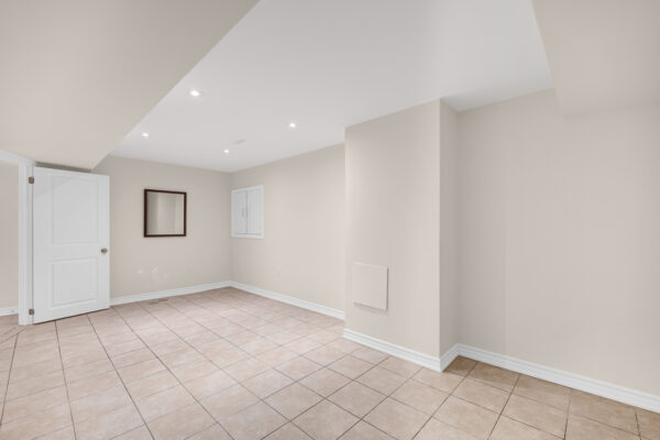 1856-Rosebank-Road-Pickering-Web-Salisbury-71