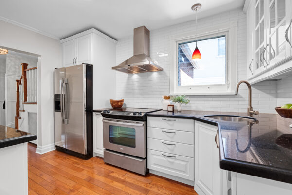 41-Southvale-Drive-Toronto-Web-Salisbury-21