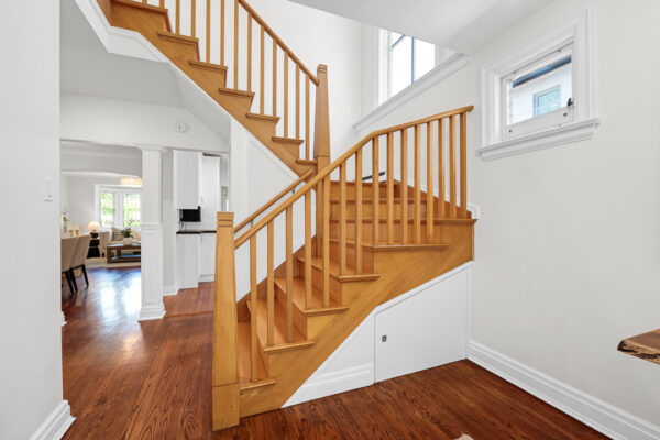 41-Southvale-Drive-Toronto-Web-Salisbury-31