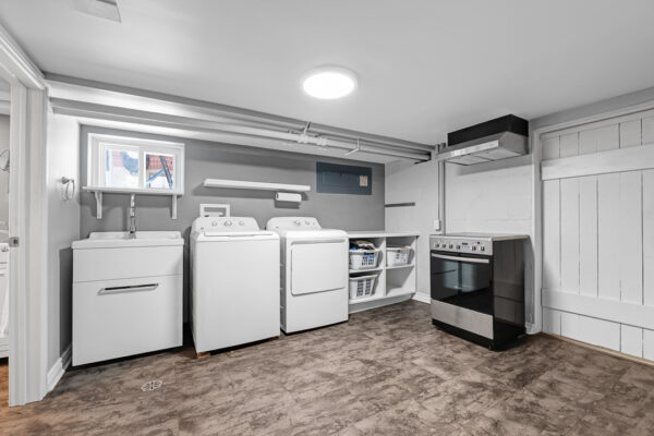41-Southvale-Drive-Toronto-Web-Salisbury-48