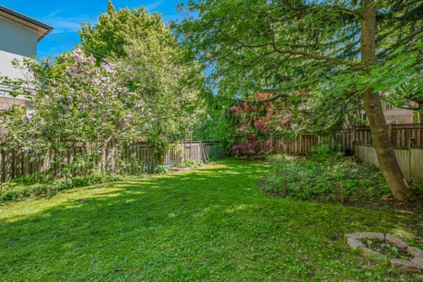 41-Southvale-Drive-Toronto-Web-Salisbury-62