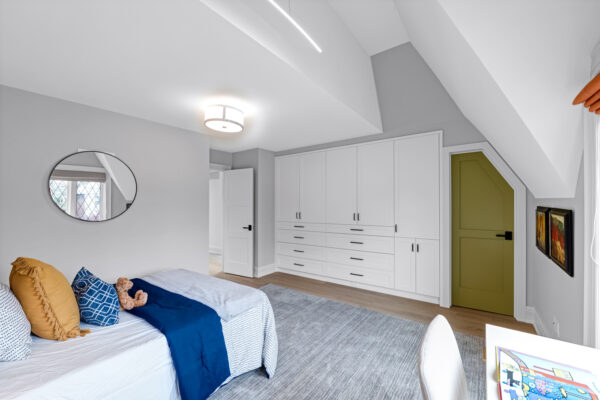 46-Esgore-Drive-Toronto-Web-Salisbury-41