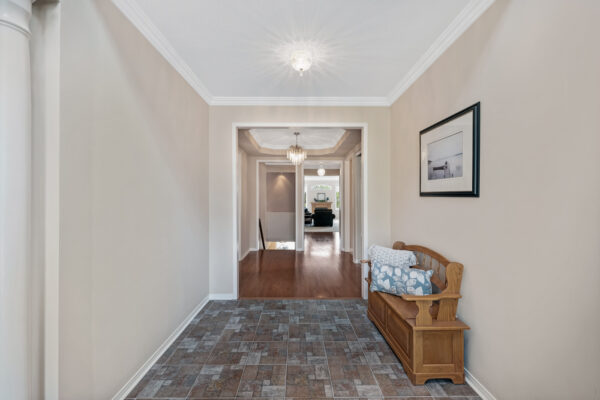 50-Button-Crescent-Uxbridge-Web-Salisbury-13