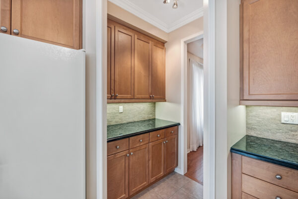 50-Button-Crescent-Uxbridge-Web-Salisbury-23