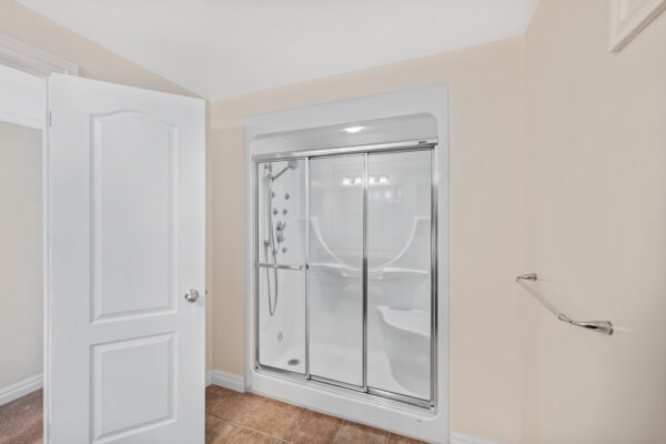 50-Button-Crescent-Uxbridge-Web-Salisbury-49