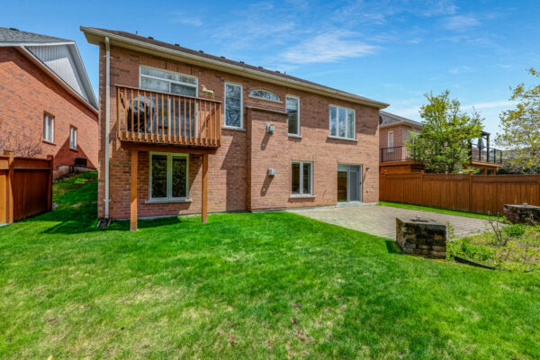 50-Button-Crescent-Uxbridge-Web-Salisbury-52