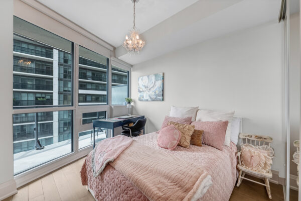 59-Annie-Craig-Drive-#1004-Toronto-Web-Salisbury-34