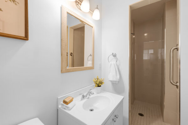 6-Munford-Crescent-Toronto-Web-Salisbury-42