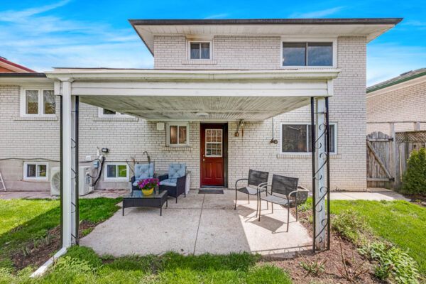 6-Munford-Crescent-Toronto-Web-Salisbury-56