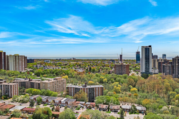 6-Munford-Crescent-Toronto-Web-Salisbury-59