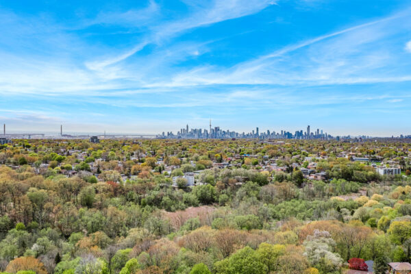 6-Munford-Crescent-Toronto-Web-Salisbury-60