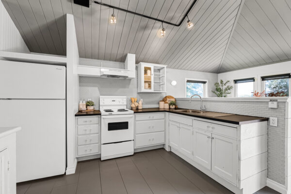 73-Cedarvale-Boulevard-Stouffville-Web-Salisbury-13