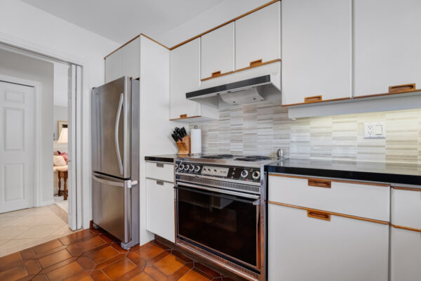 88-Page-Avenue-Toronto-Web-Salisbury-24