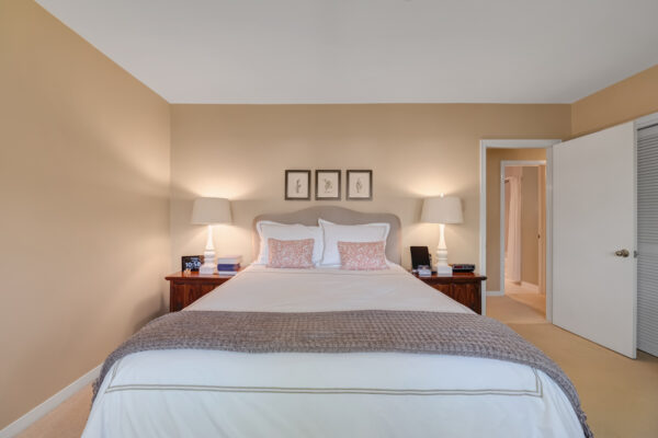 88-Page-Avenue-Toronto-Web-Salisbury-36