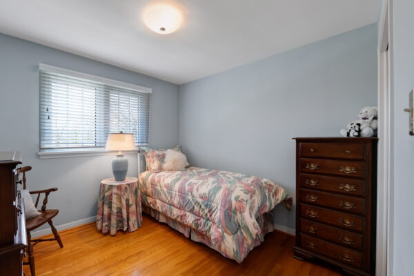 88-Page-Avenue-Toronto-Web-Salisbury-40