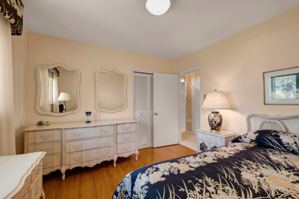 88-Page-Avenue-Toronto-Web-Salisbury-44