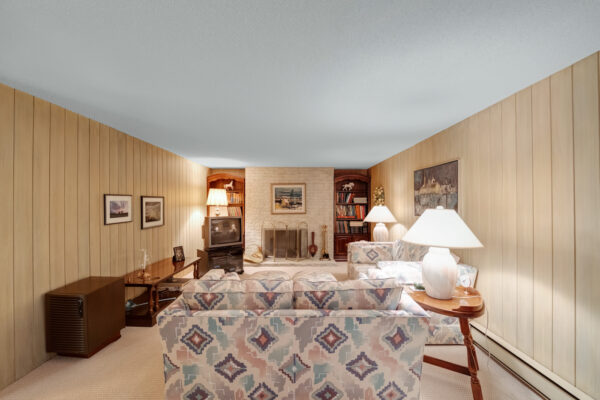 88-Page-Avenue-Toronto-Web-Salisbury-51