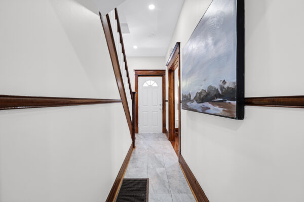 90-Roselawn-Avenue-Toronto-Web-Salisbury-28