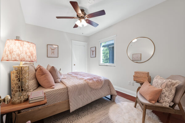 90-Roselawn-Avenue-Toronto-Web-Salisbury-36