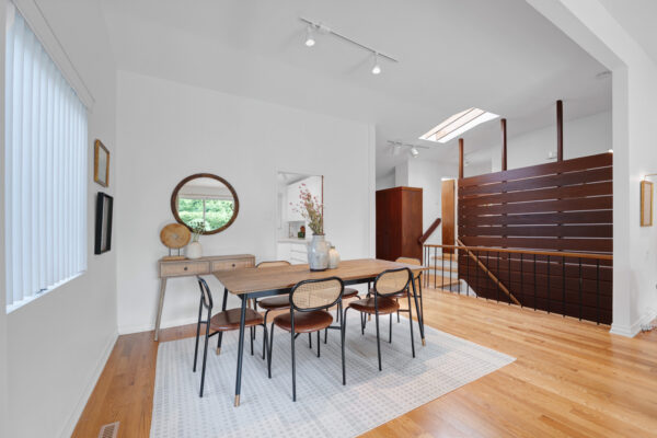 10-Oakley-Boulevard-Toronto-Web-Salisbury-16