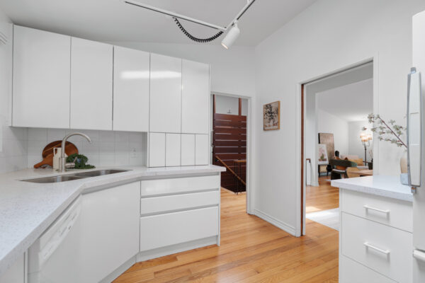 10-Oakley-Boulevard-Toronto-Web-Salisbury-28