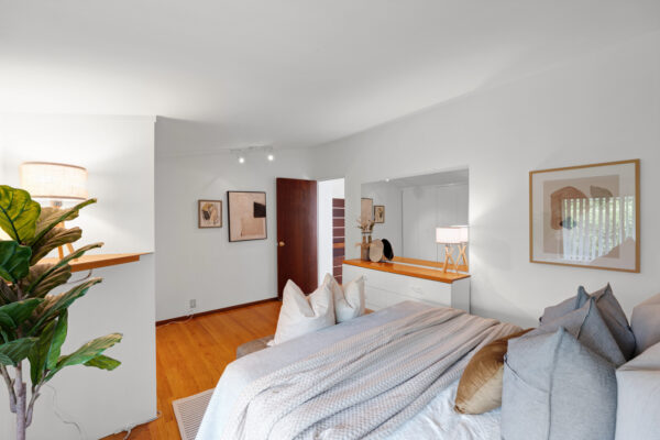 10-Oakley-Boulevard-Toronto-Web-Salisbury-33