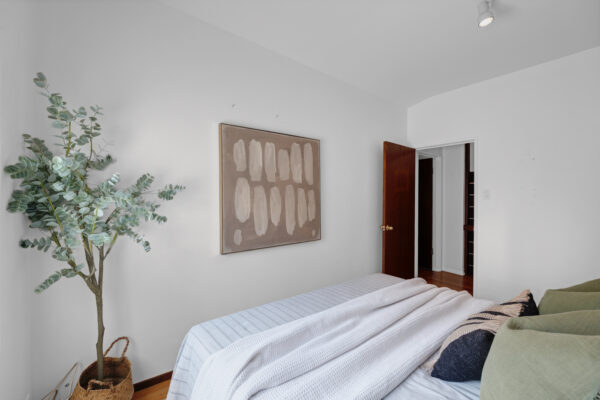 10-Oakley-Boulevard-Toronto-Web-Salisbury-35