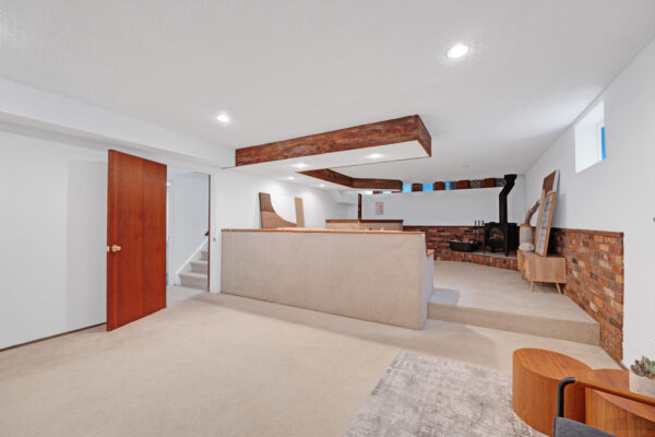 10-Oakley-Boulevard-Toronto-Web-Salisbury-43